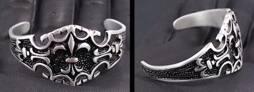 BEAUTIFUL FLEUR DE LIS BANGLE BRACELET (PEWTER 100% Top Quality)