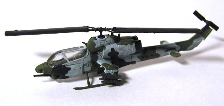 FIGURE HELICOPTER GUN SHIP AH 1W SUPER COBRA USMC NEW  