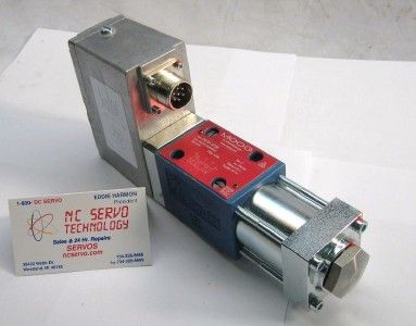 NIB Moog D633 320B Direct Drive Servo Valve 2 Year Warranty