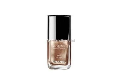 CHANEL Summertime de Chanel 607 DELIGHT Le Vernis Nail Polish 2012 Ltd 