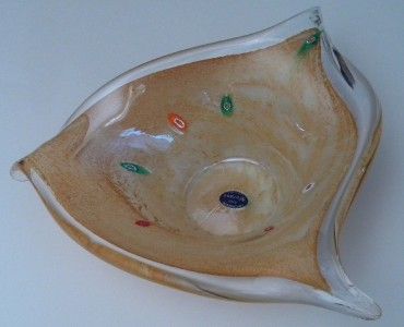 Lavorazione Arte Murano Triangular peach/clear bowl  