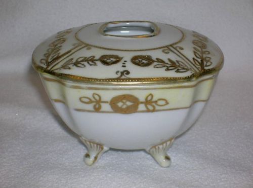 NIPPON HAIR RECEIVER GOLD MORIAGE ART POTTERY  