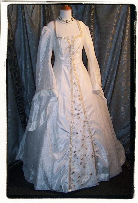 Renaissance costume dress Tudor Wedding Gown B 40  