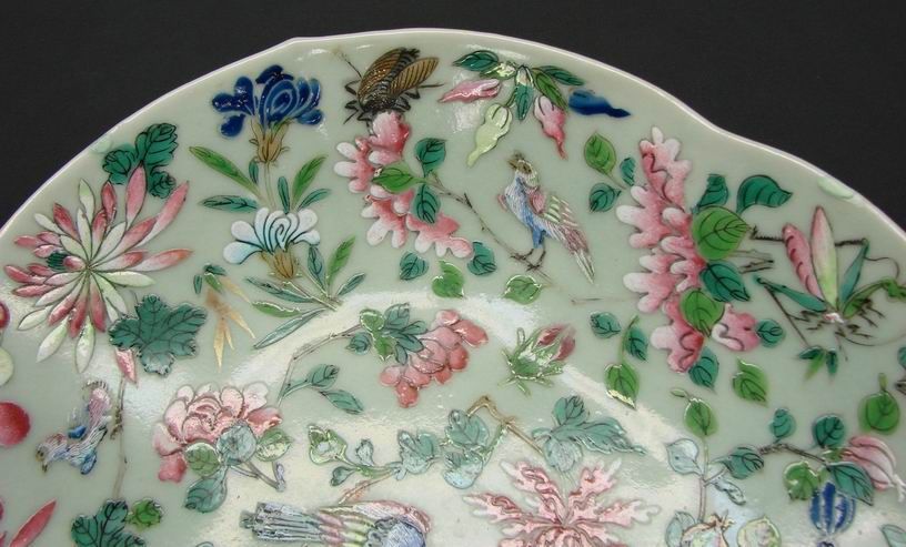 19th C . Chinese Famille Rose Floral Birds Shrimp Dish  