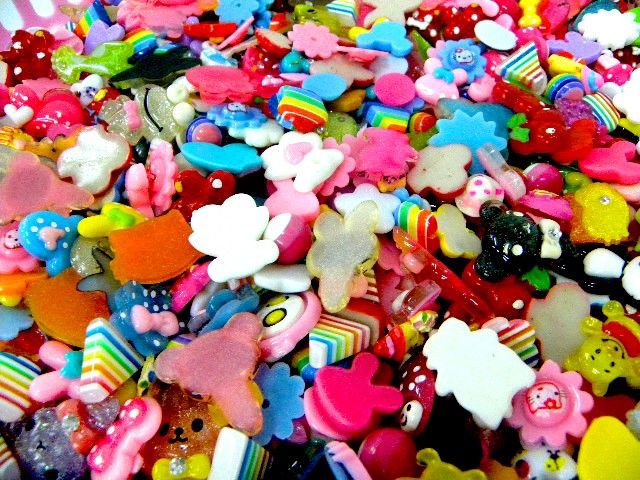   Assorted Resin Flatback Scrapbooking Card Supplies Clip/Craft Decor