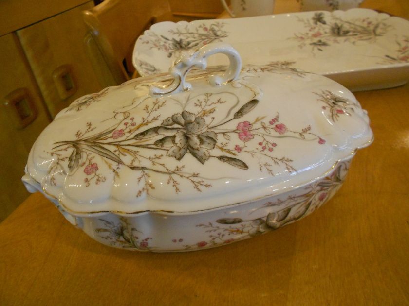 Carlsbad Marx & Gutherz victorian casserol covered tureen hand painted 