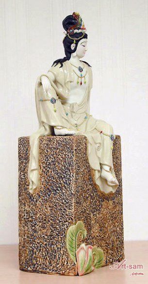 Chinese Ceramic / Porcelain Figurine Statue Guan yin  