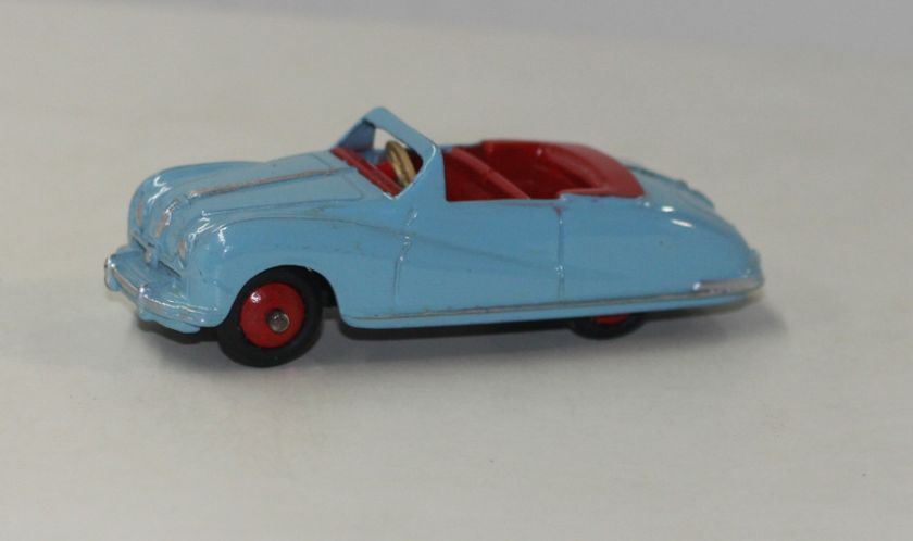 DINKY TOYS 106 AUSTIN ATLANTIC LT BLUE RED WHLS VNMINT  