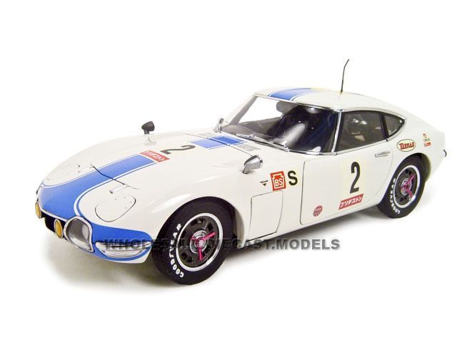 TOYOTA 2000 GT FUJI 1967 #2 118 DIECAST MODEL AUTOART  