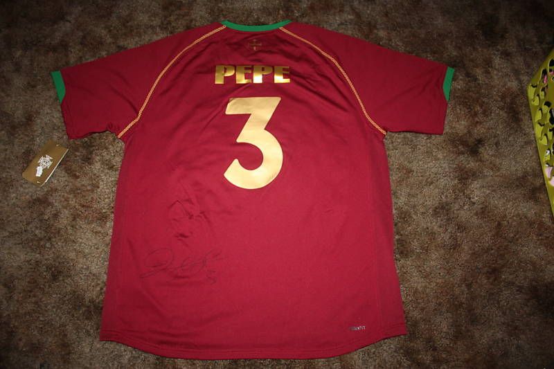 PEPE SIGNED PORTUGAL NATIONAL TEAM NIKE SOCCER JERSEY  