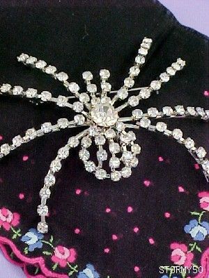 HALLOWEEN RHINESTONE SPIDER BROOCH PIN LARGE PRONG SET  