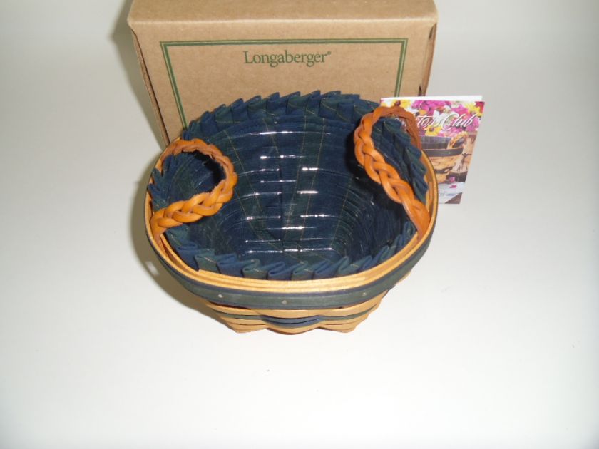 Lot 5 Longaberger Collectors Club Renewal Baskets & 2001 Gift  