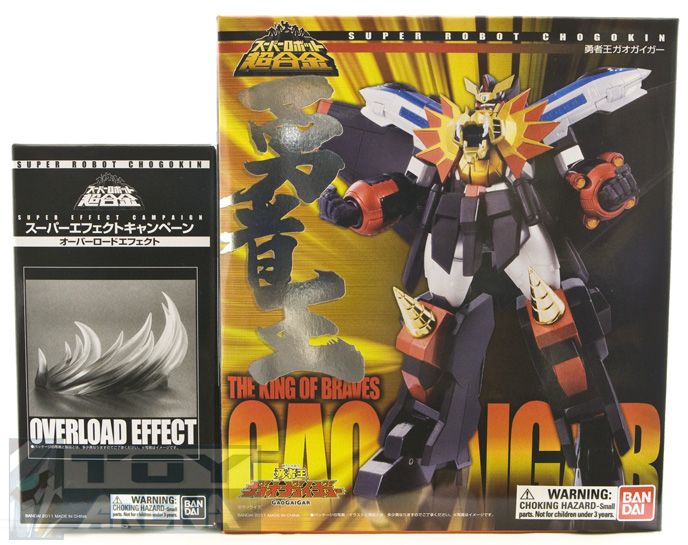   Chogokin GaoGaiGar King of Braves Diecast Figure and Overload Effect