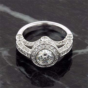 CT 14KW MOISSANITE & DIAMOND BEZEL PAVE RING  