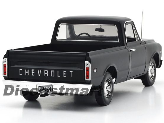 HIGHWAY 61 118 1972 CHEVY C 10 FLEETSIDE PICK UP NEW DIECAST MODEL 