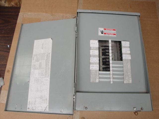 Cutler Hammer Breaker Sub Panel 18sp 3R 125 Amp 240v ML  