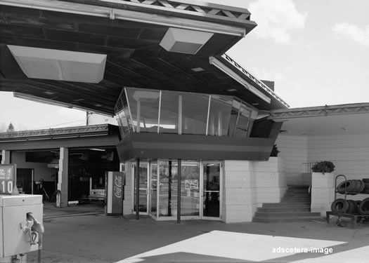 Lloyd Wright Phillips 66 Gas Station Cloquet MN photo  