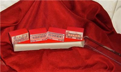 VINTAGE WOODEN CHRISTMAS TRAIN DESIGN BLOCKS IN ORG BOX  