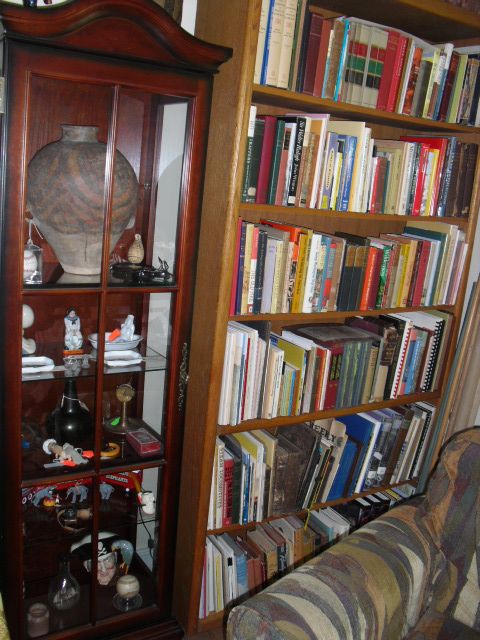 COLLECTORS OLD BOOK & ANTIQUE SHOP   BUSINESS OP  