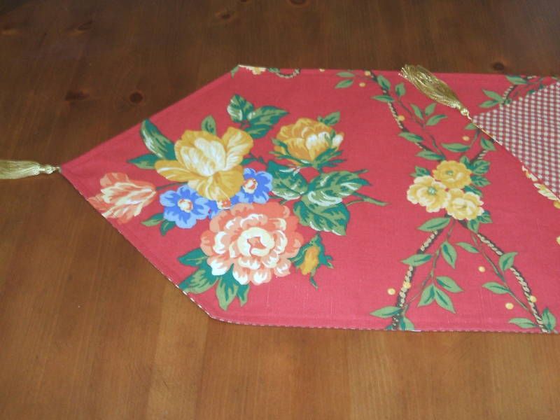 Pierre Deux Red Yellow Floral French Cntry Table Runner  